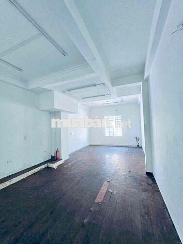 CHO THUÊ NHÀ 4 TẦNG MẶT TIỀN ĐƯỜNG HÀM NGHI NGANG 4m5