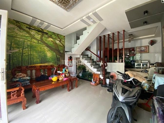 Bán nhà 3 tầng hẻm xe hơi Nguyễn Văn Quá Quận 12 - 4PN - Sổ hồng riêng
