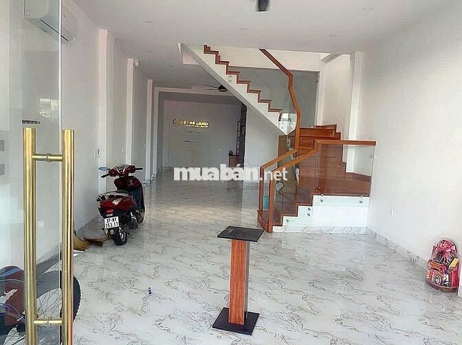 Bán nhà mặt tiền Nguyễn Đình Chiểu trung tâm BMT