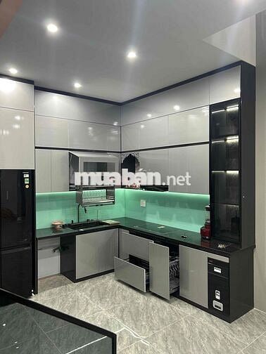 Nội thất nhựa Quân Phát tuyển thợ phụ làm nội thât