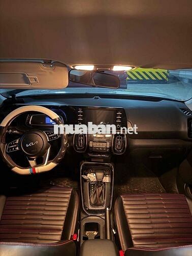 Kia Sonet Luxury Trắng 20500 km