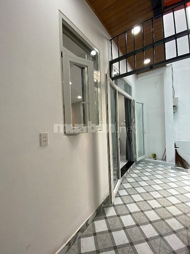 Thông tin chi tiết: Bán nhà 327/70 Sư Vạn Hạnh, Phường 09, Quận 10
