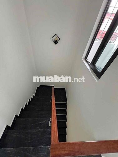 Bán nhà 3 tầng xây mới độc lập