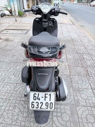 Honda SH Mode 2017 B64 9c sang tên thêm phí