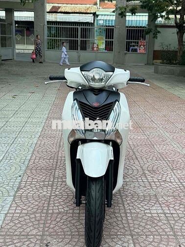 Honda SH 125 2014 Trắng đen