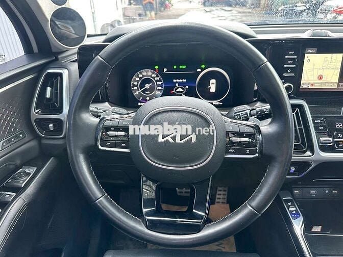 Kia Sorento 2022 Signature 2.2D máy dầu, màu trắng