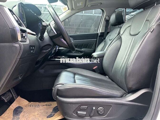 Kia Sorento 2022 Signature 2.2D máy dầu, màu trắng