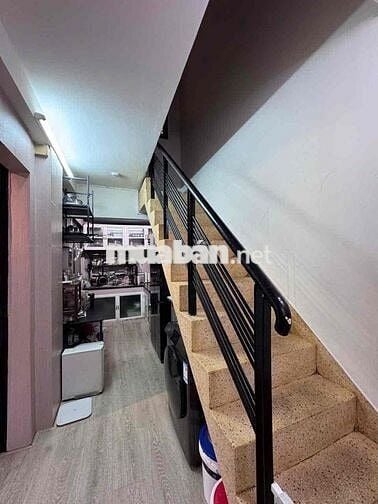 Cho thuê Trệt Kinh Doanh CC Sơn Kỳ, DT 105m 14tr 3PN 2WC