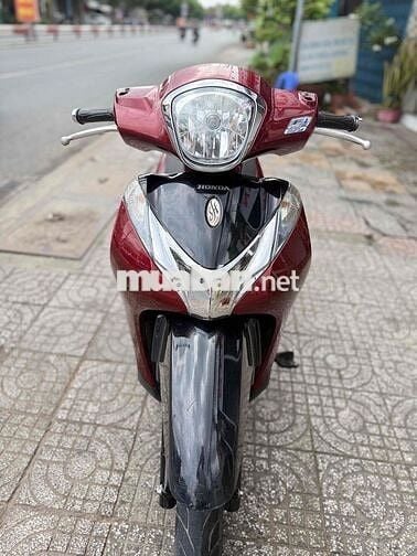 Honda SH Mode 2017 B64 9c sang tên thêm phí