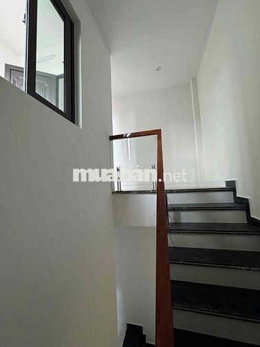 Bán nhà 3 tầng xây mới độc lập