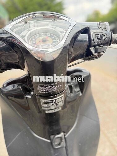 Honda SH Mode 2017 B64 9c sang tên thêm phí