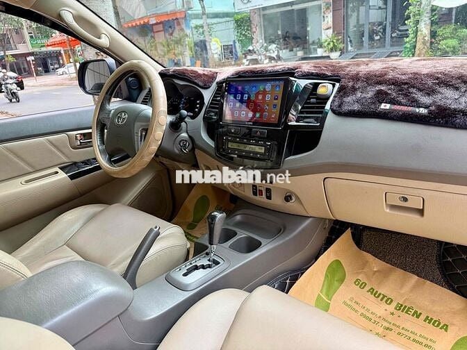 Toyota Fortuner 2012 Bạc Tự động 71.000 km