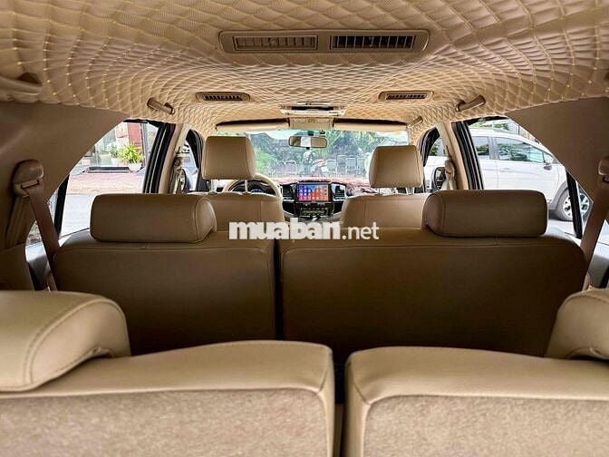 Toyota Fortuner 2012 Bạc Tự động 71.000 km