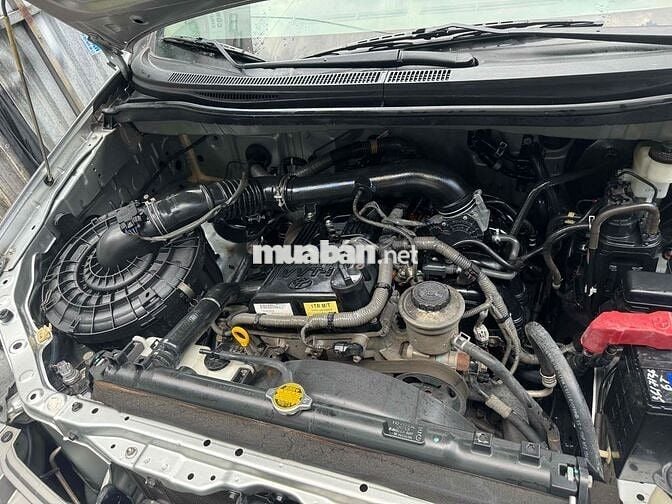 Toyota Innova E 2015 Số sàn Bạc 165 k xe zin