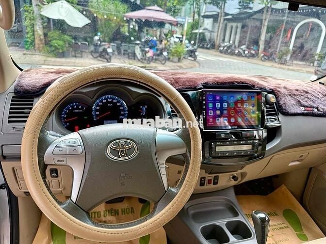 Toyota Fortuner 2012 Bạc Tự động 71.000 km
