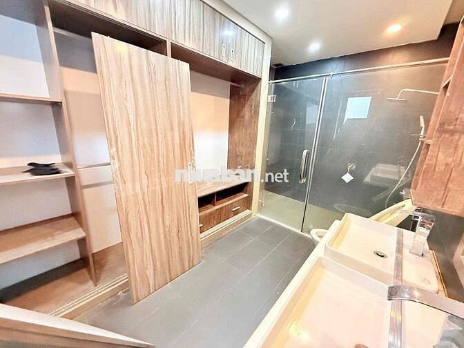 CHO THUÊ BIỆT THỰ HIM LAM QUẬN 7, 10X20M HẦM 4 LẦU THANG MÁY 90 TRIỆU