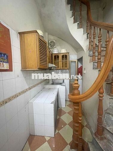 Cho thuê phòng trọ khép kín 20m2 tại Khương Đình