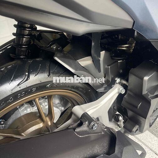 Vario 125/2025 xanh nhám(bỏ mẫu), lướt mới, 9 chủ