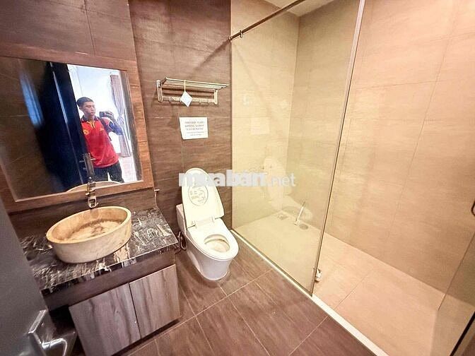 CHO THUÊ BIỆT THỰ HIM LAM QUẬN 7, 10X20M HẦM 4 LẦU THANG MÁY 90 TRIỆU