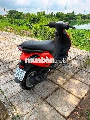 Piaggio Zip màu trắng lên màu cam rất đẹp ạ