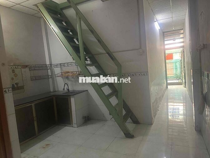 Cho thuê nhà nguyên căn 3p ngủ- Trường Thọ- Giá 7tr/tháng
