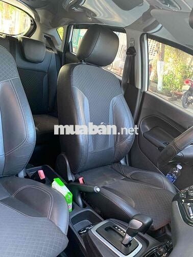 Ford Fiesta 2017 bản full tubo Trắng 65.000km