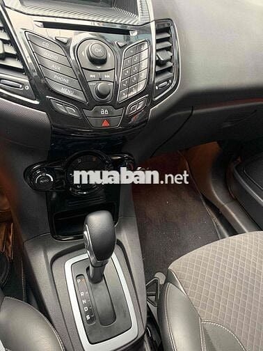 Ford Fiesta 2017 bản full tubo Trắng 65.000km