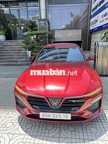 VinFast LUX A2.0 Base 2019 Đỏ 71000 km