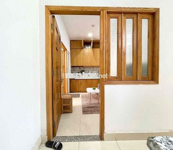 CHO THUÊ CHDV 1 PHÒNG NGỦ TÁCH BẾP FULL NT RỘNG 40m2 GẦN VĂN LANG CS3