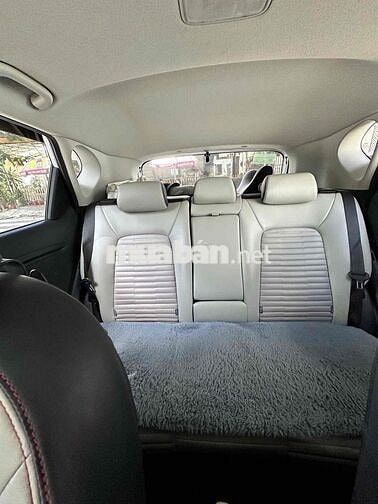 KIA Sonet 2023 Trắng 16412 km