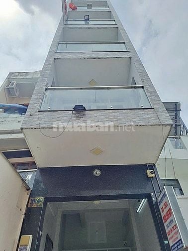 Nhà 5 tầng mặt tiền Lò Gốm Quận 6