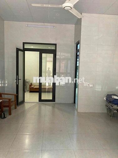 CHO THUÊ NHÀ NGUYÊN CĂN ĐỨC GIANG - VỈA HÈ - Ô TÔ TRÁNH- KINH DOANH