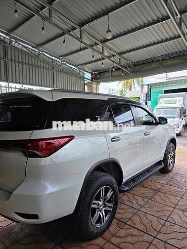 Toyota Fortuner 2017 Trắng Diesel
