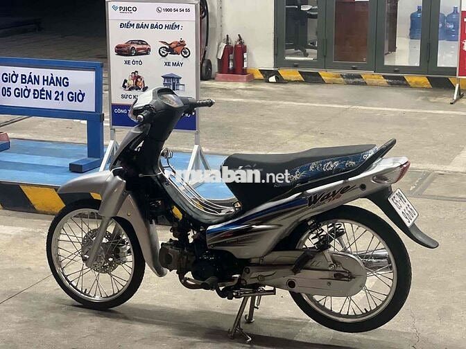 Honda Wave 110 Fi Bạc