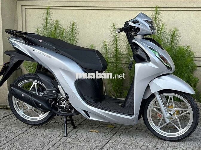 Honda Vision 2024 Bạc Xăng