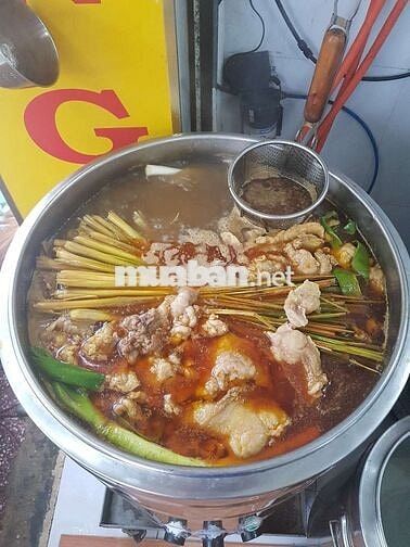 Tuyển Nam Phục Vụ Quán Ăn , Bao Ăn Ở