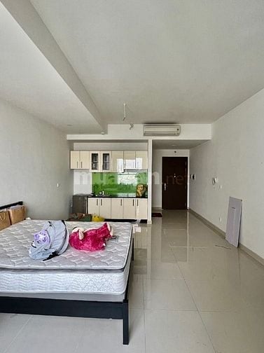 Cho thuê căn hộ tầng 16 Sunrise City view