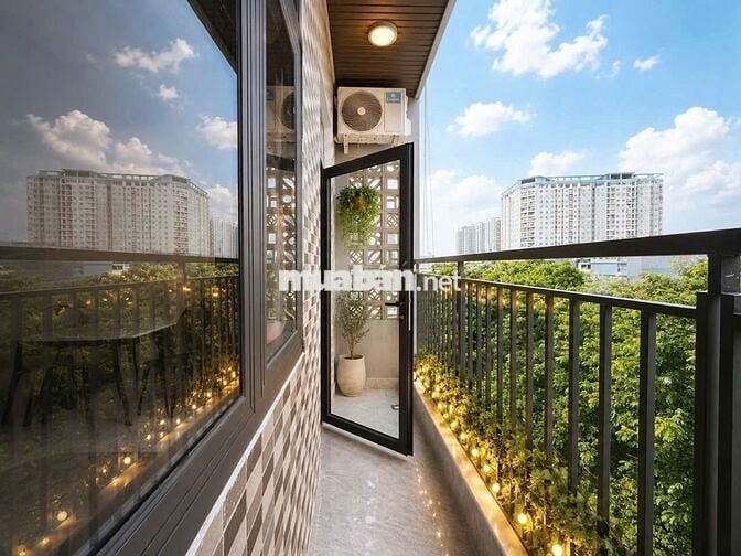 DUPLEX BAN CÔNG full nội thất quận 10 đường Sư Vạn Hạnh gần ĐH HUFLIT