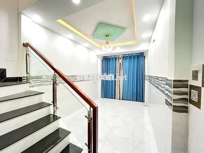 NHÀ ĐẸP 1 LẦU 2PN VÕ DUY NINH SÁT QUẬN 1