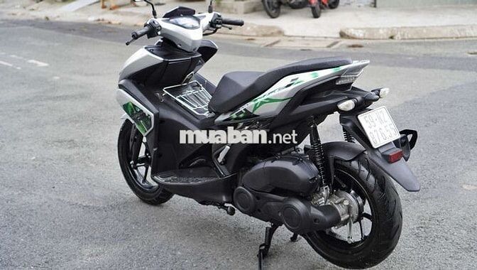 Yamaha NVX 155 V1 ABS 2017 Bạc Porsche Green Line