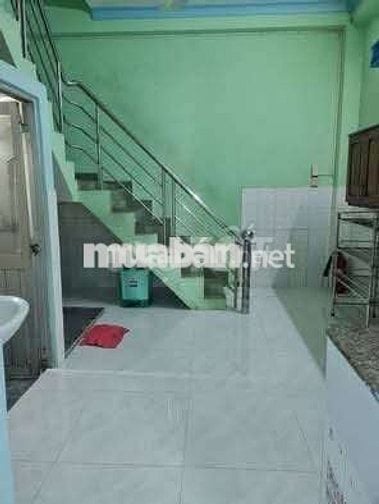 Cho thuê nhà nguyên căn hẻm xe hơi nội thất đầy đủ 