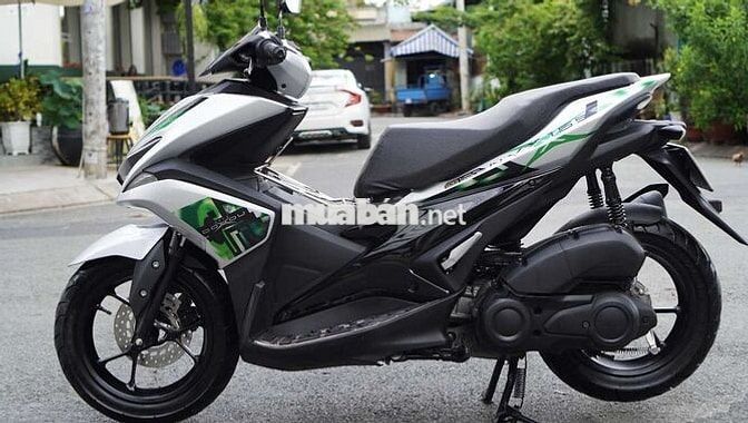Yamaha NVX 155 V1 ABS 2017 Bạc Porsche Green Line