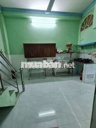 Cho thuê nhà nguyên căn hẻm xe hơi nội thất đầy đủ 