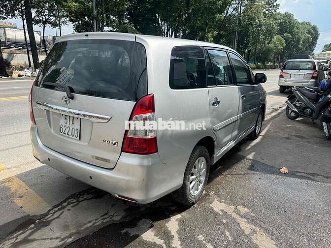 Toyota Innova E 2013 một chủ mua mới quá zin
