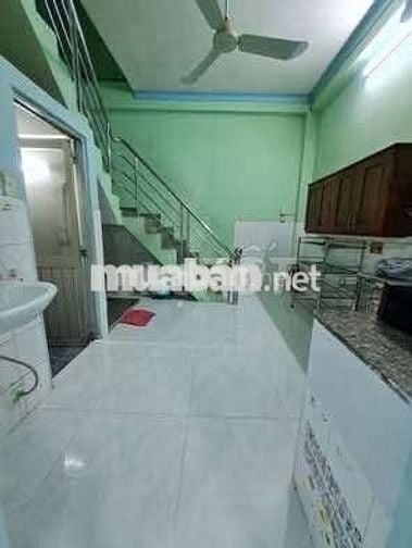 Cho thuê nhà nguyên căn hẻm xe hơi nội thất đầy đủ 