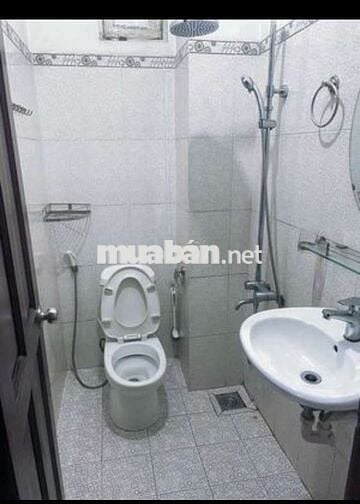 Cần sang lại phòng trọ tiện nghi. Chỉ cho nữ thuê (Không cọc)