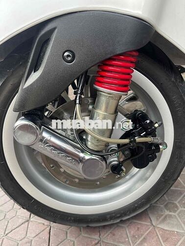 Piaggio Vespa Sprint Trắng Việt Nam