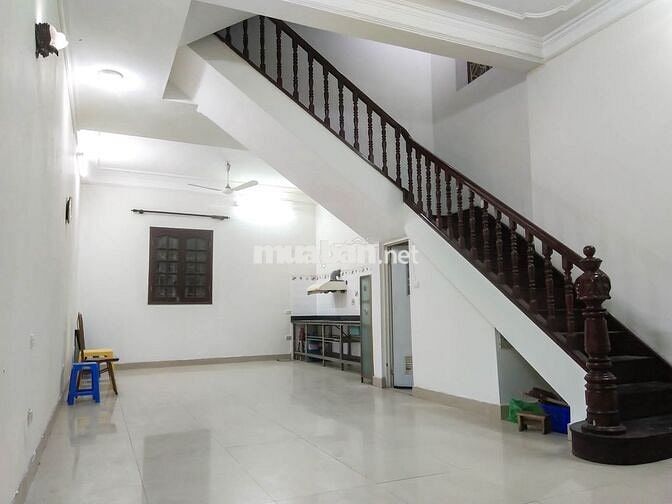 Chính chủ 60m2, MT 5m, ngã tư Khuất Duy Tiến+TDH, ga Metro,BigC,Vincom