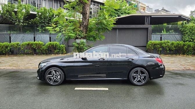 C300 AMG 2019 zin mới cực đẹp