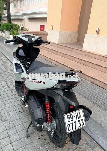 Honda Air Blade 125 2024 Trắng đỏ Smartkey